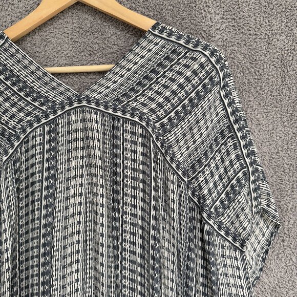 Vince Aztec Print Silk Top - Picture 6 of 8